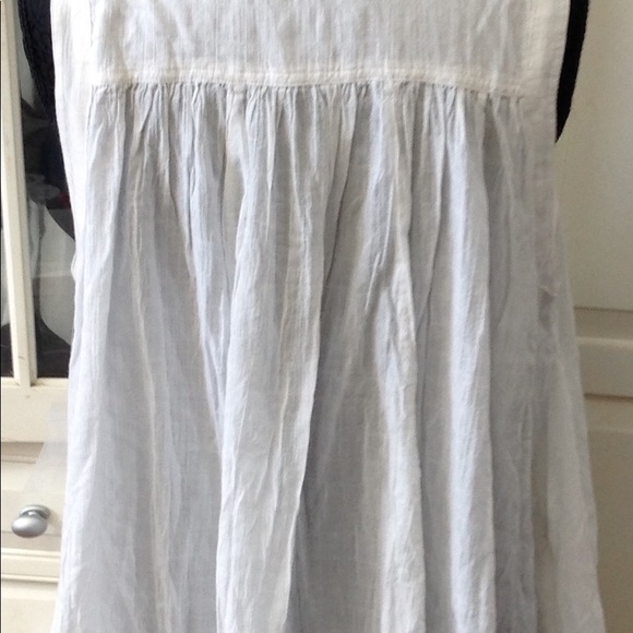 Free People white asymmetrical top/dress - Picture 4 of 6